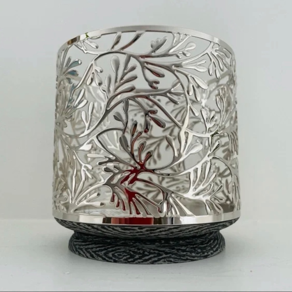 Bath & Body Silver Flowing Vines with Ceramic Base Wick Candle holder